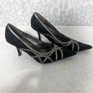Bonnibel Women’s Black and Silver Pointy Toe Heels Size 8 — 3” Heels EUC